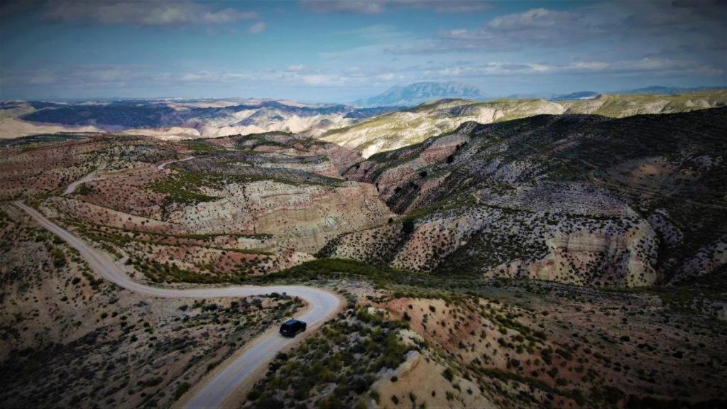 Cuevas Los Coloraos - La Residencia Villanueva de las Torres Екстериор снимка