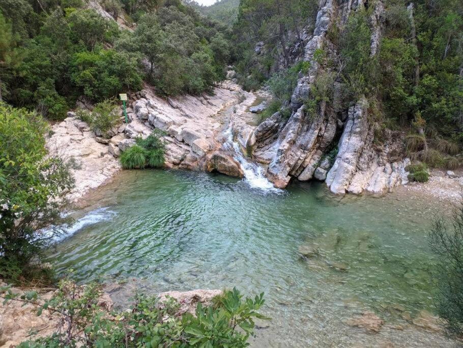 Cuevas Los Coloraos - La Residencia Villanueva de las Torres Екстериор снимка